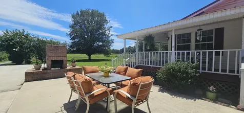 219 Thomas Farms Lane Morrison TN 37357