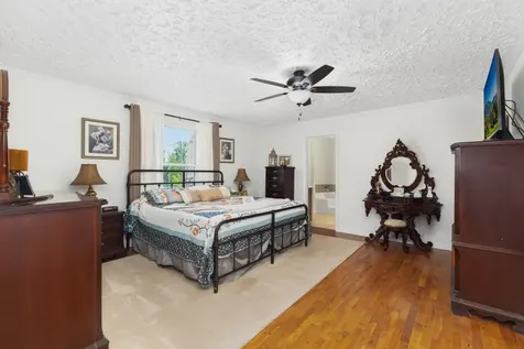 219 Thomas Farms Lane Morrison TN 37357