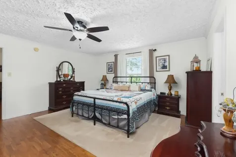 219 Thomas Farms Lane Morrison TN 37357