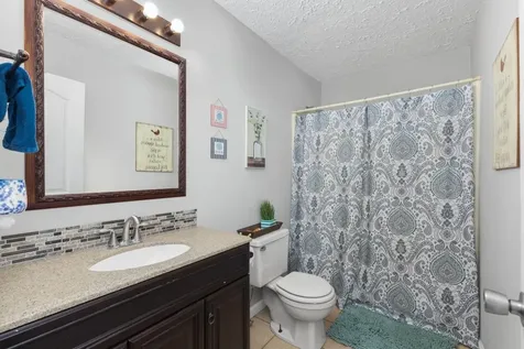 219 Thomas Farms Lane Morrison TN 37357