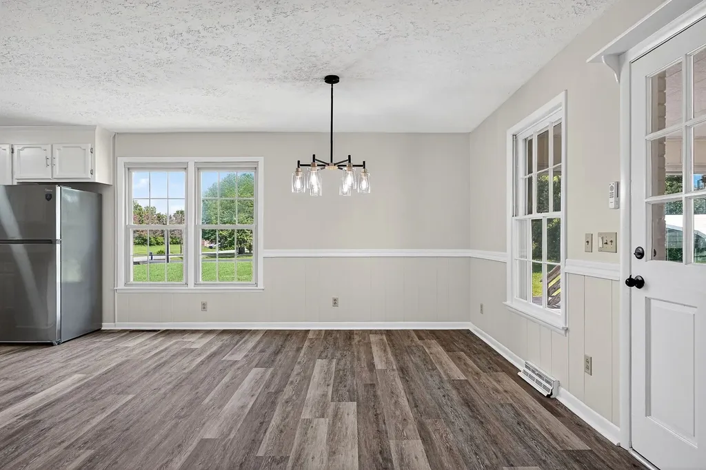 704 Anthony Avenue Smithville TN 37166
