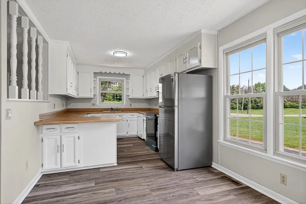 704 Anthony Avenue Smithville TN 37166