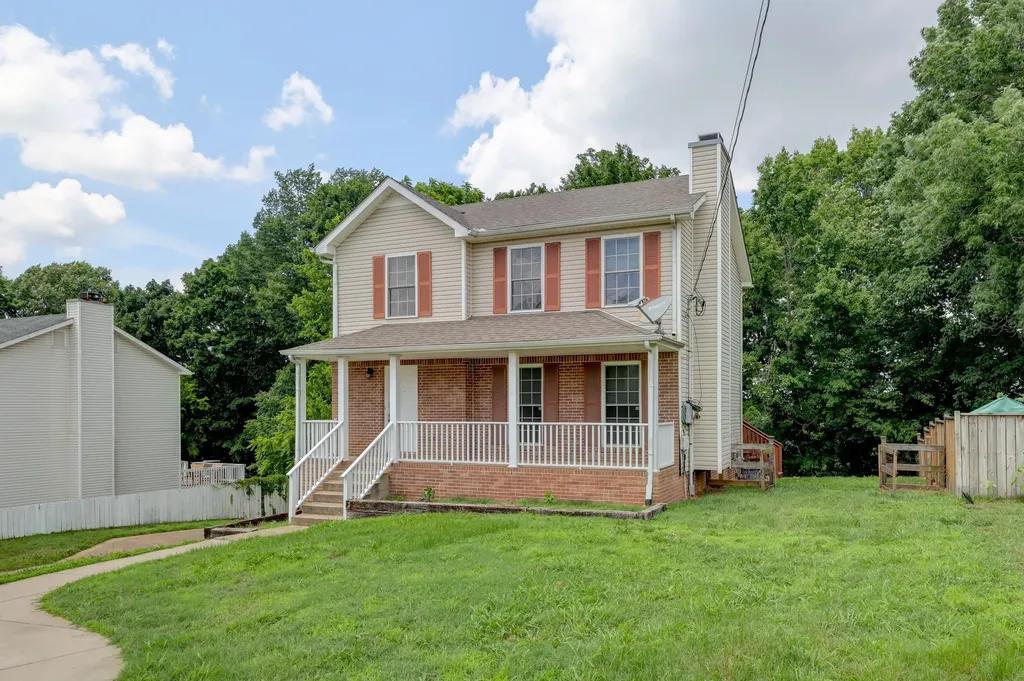 2587 Elkmont Drive Clarksville TN 37040