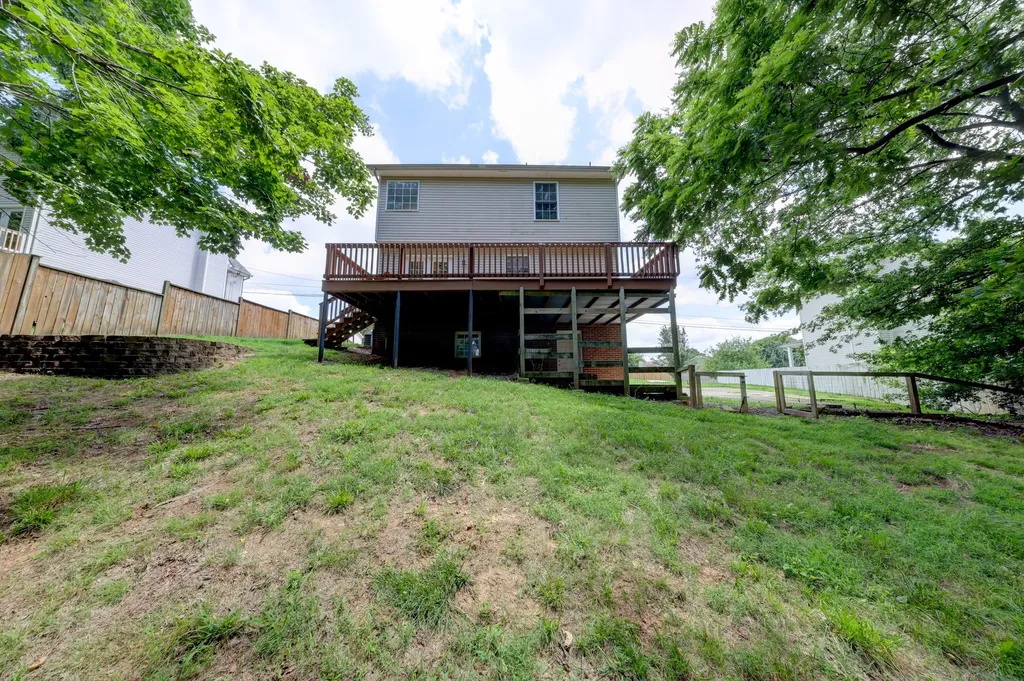 2587 Elkmont Drive Clarksville TN 37040