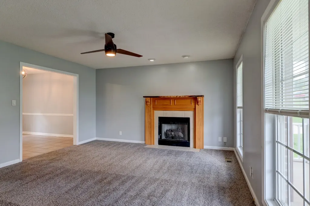 2587 Elkmont Drive Clarksville TN 37040