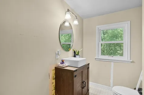 19 Kingston Street Chattanooga TN 37415