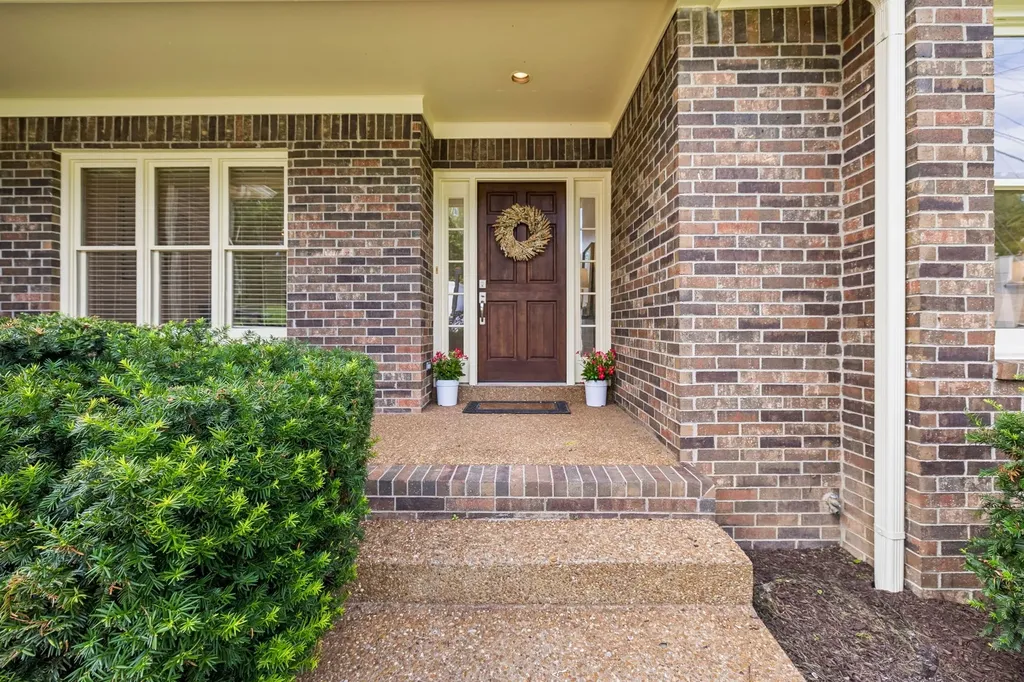 6916 Collinswood Drive Nashville TN 37221