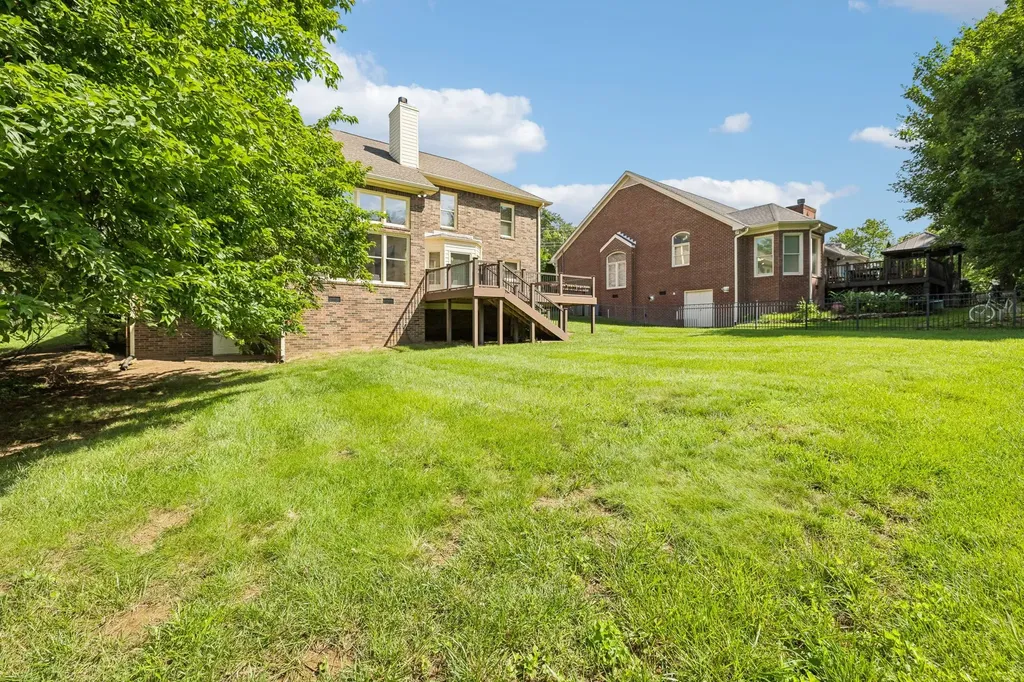 6916 Collinswood Drive Nashville TN 37221