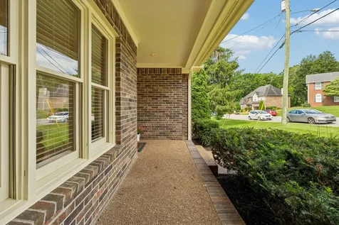 6916 Collinswood Drive Nashville TN 37221