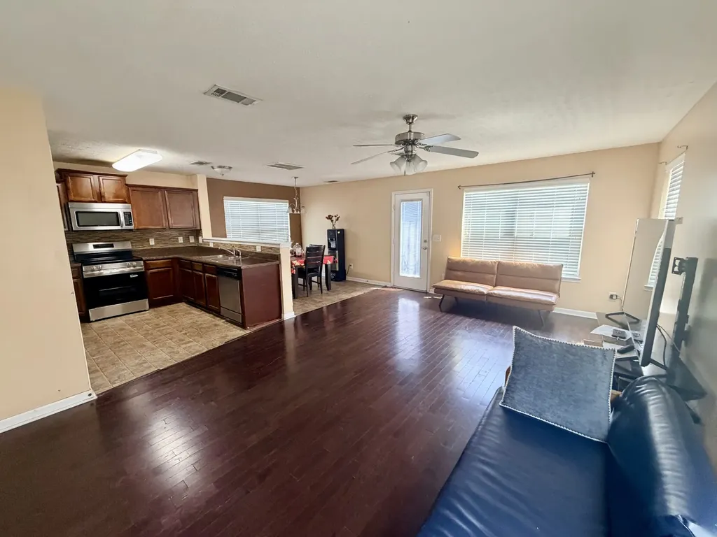 5021 Luker Lane Antioch TN 37013