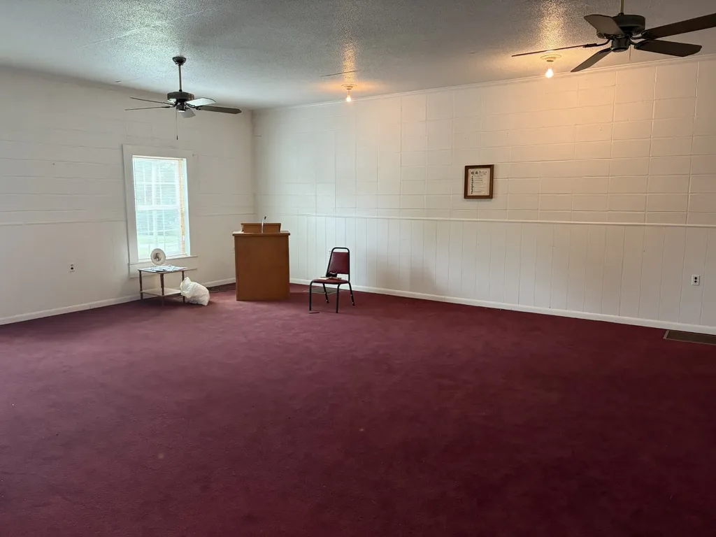 211 Rock Avenue Palmer TN 37365