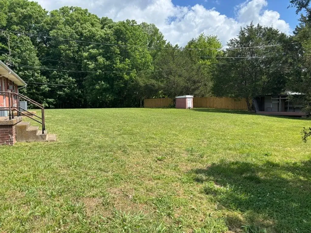 150 Thompson Cemetery Road Dickson TN 37055