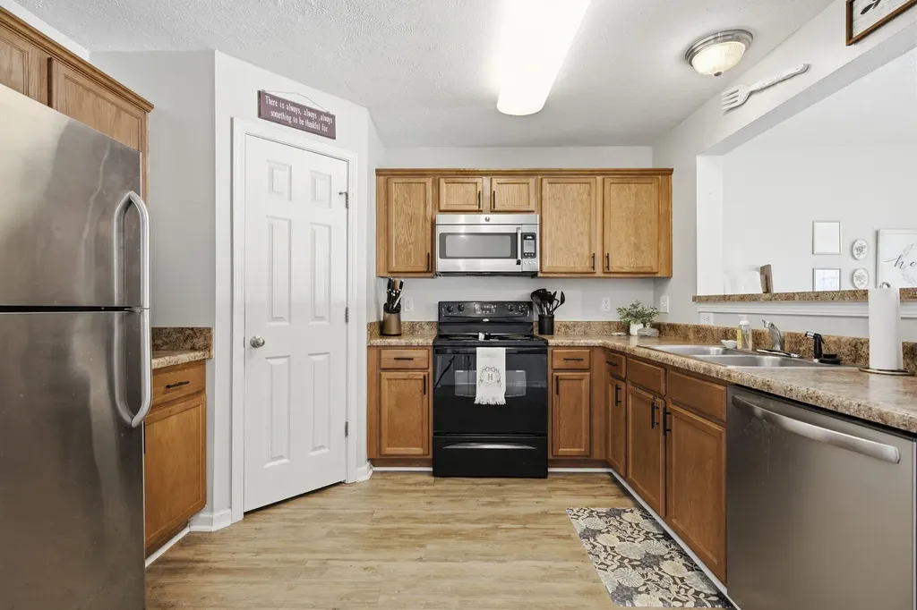 1974 Shaylin Loop Antioch TN 37013