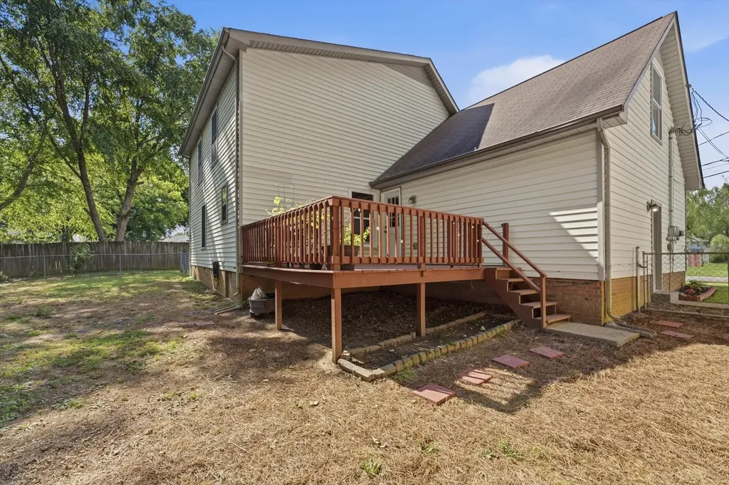 472 Bamburg Drive Clarksville TN 37040