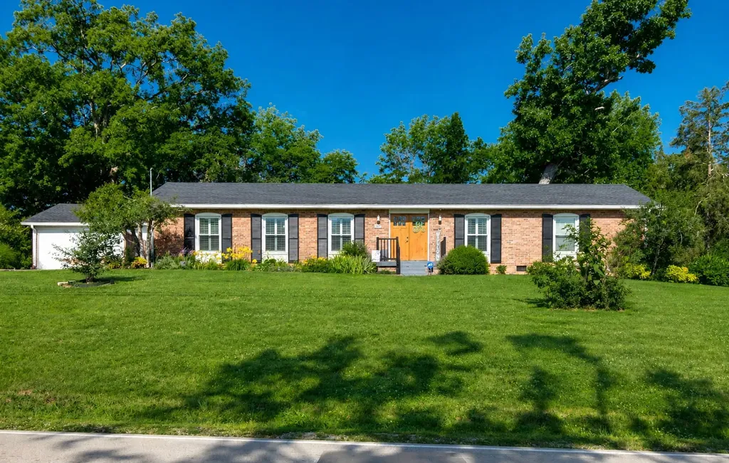 57 Vaughns Gap Road Nashville TN 37205