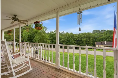 724 Fairway Drive Loudon TN 37774
