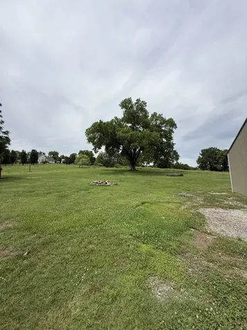 11725 Highway 25, E Hartsville TN 37074