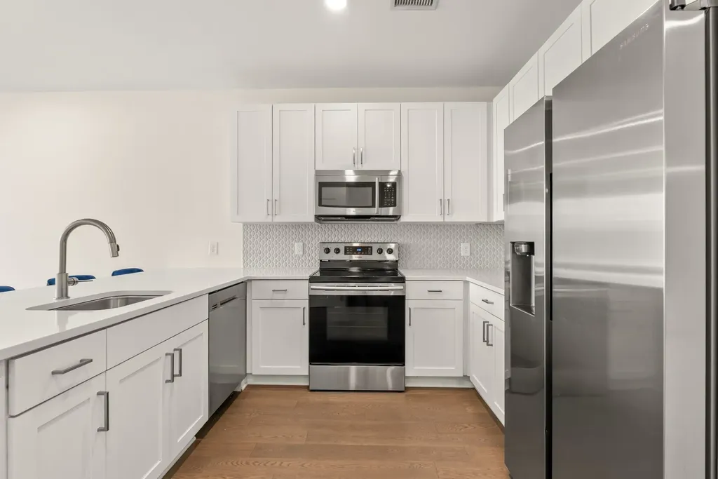1041 E Trinity Lane Nashville TN 37216