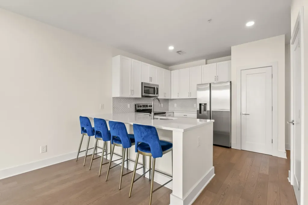 1041 E Trinity Lane Nashville TN 37216