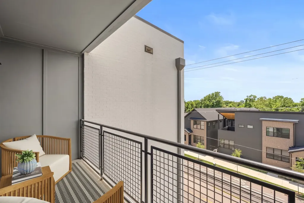 1041 E Trinity Lane Nashville TN 37216