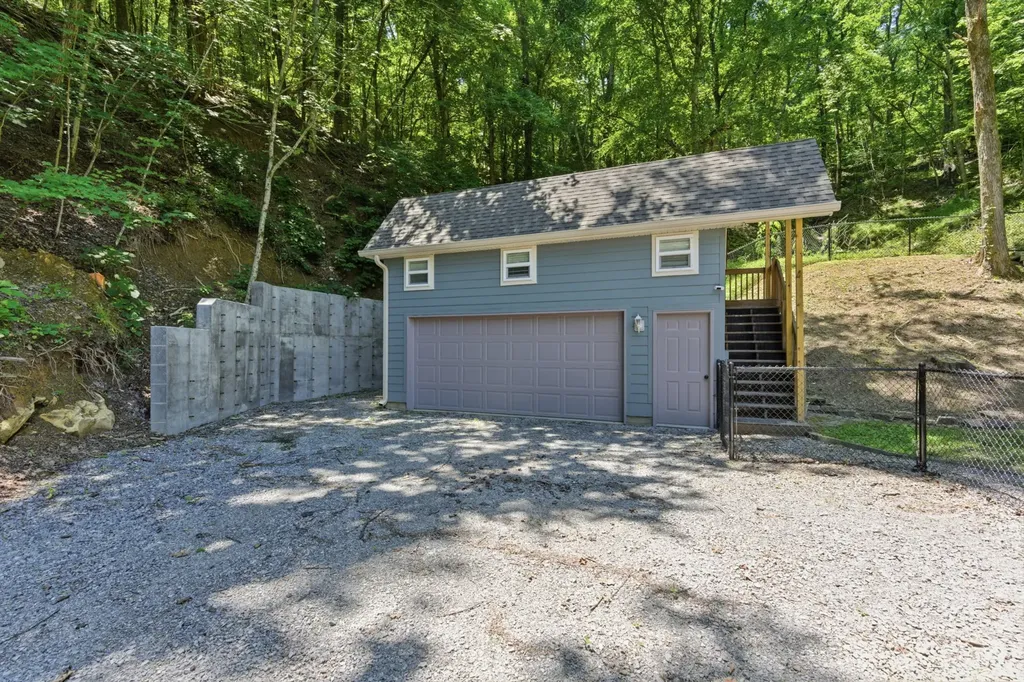 5041 Slaters Creek Access Road Goodlettsville TN 37072