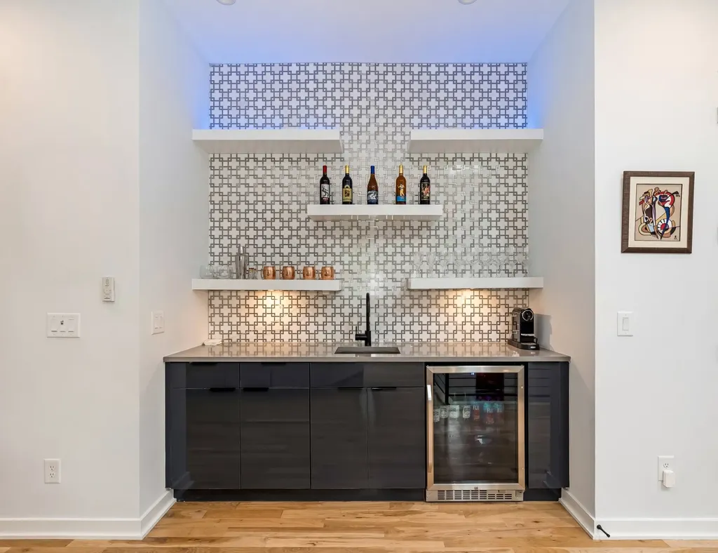 3918B Caylor Drive Nashville TN 37215