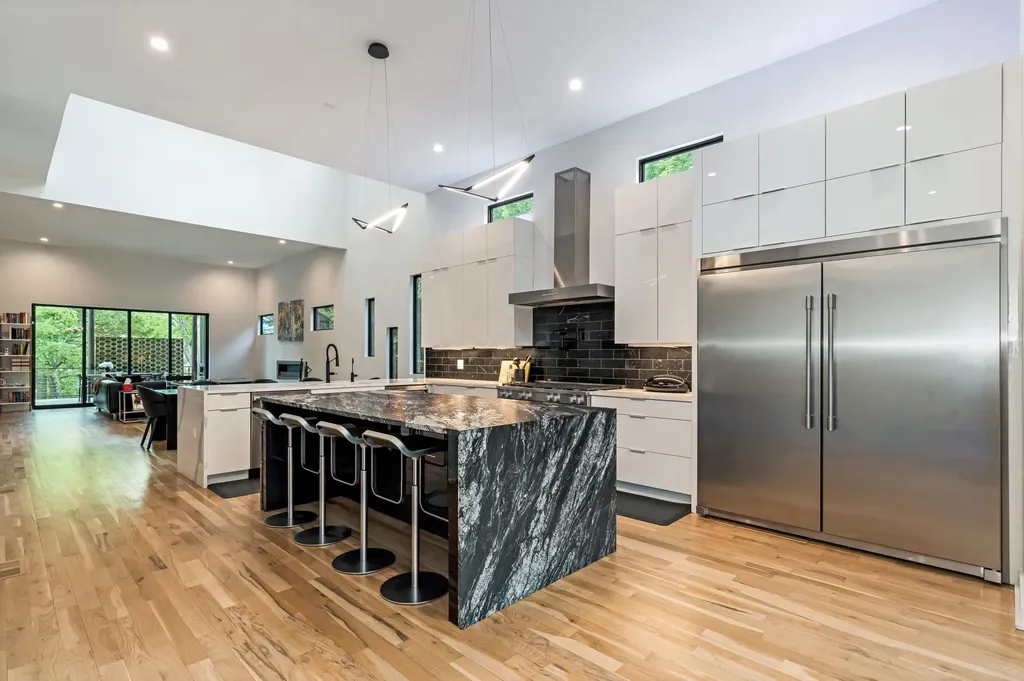 3918B Caylor Drive Nashville TN 37215