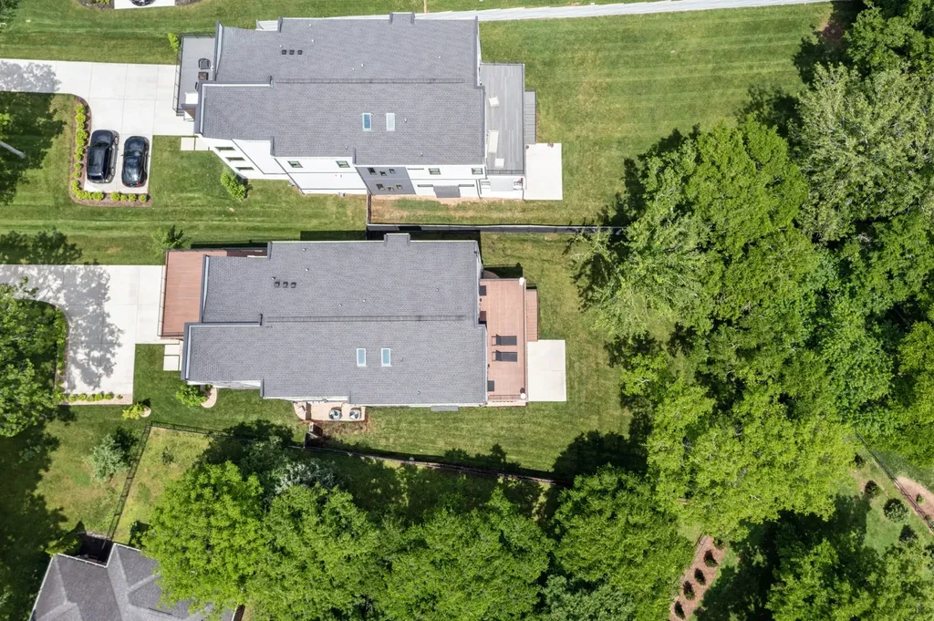 3918B Caylor Drive Nashville TN 37215