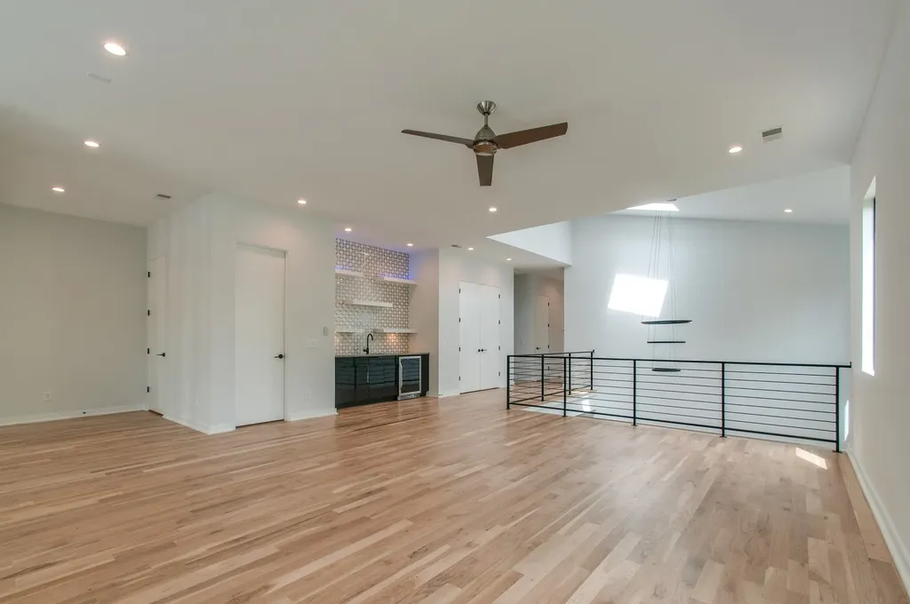 3918B Caylor Drive Nashville TN 37215