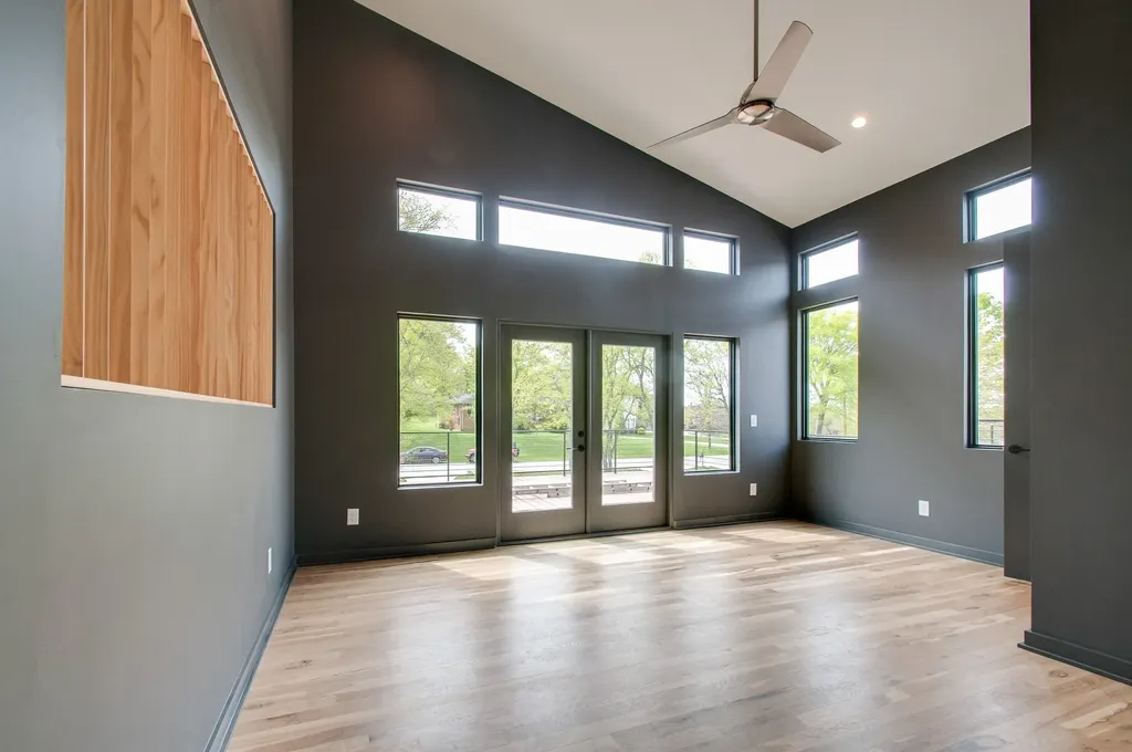 3918B Caylor Drive Nashville TN 37215