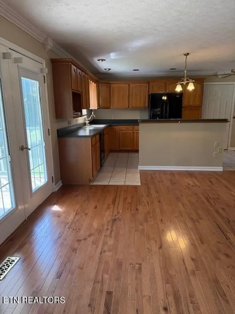 572 Allyson Drive Kodak TN 37764