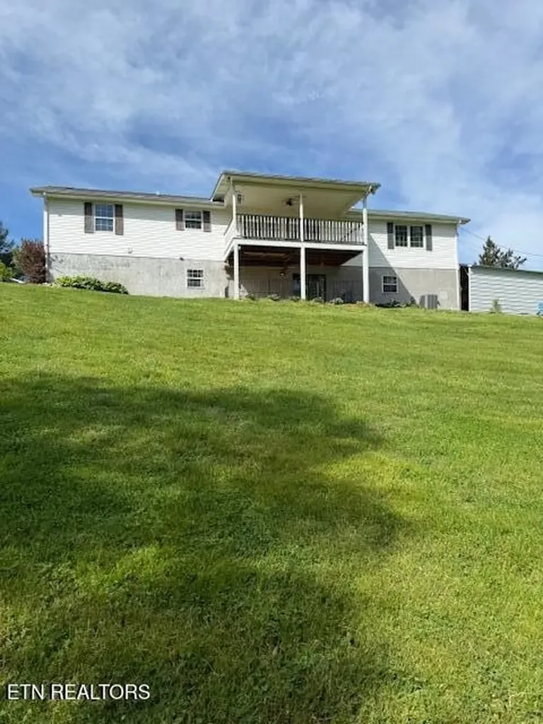 572 Allyson Drive Kodak TN 37764