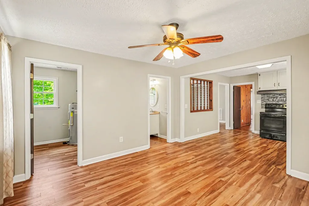 5451 Buena Vista Road Whites Creek TN 37189