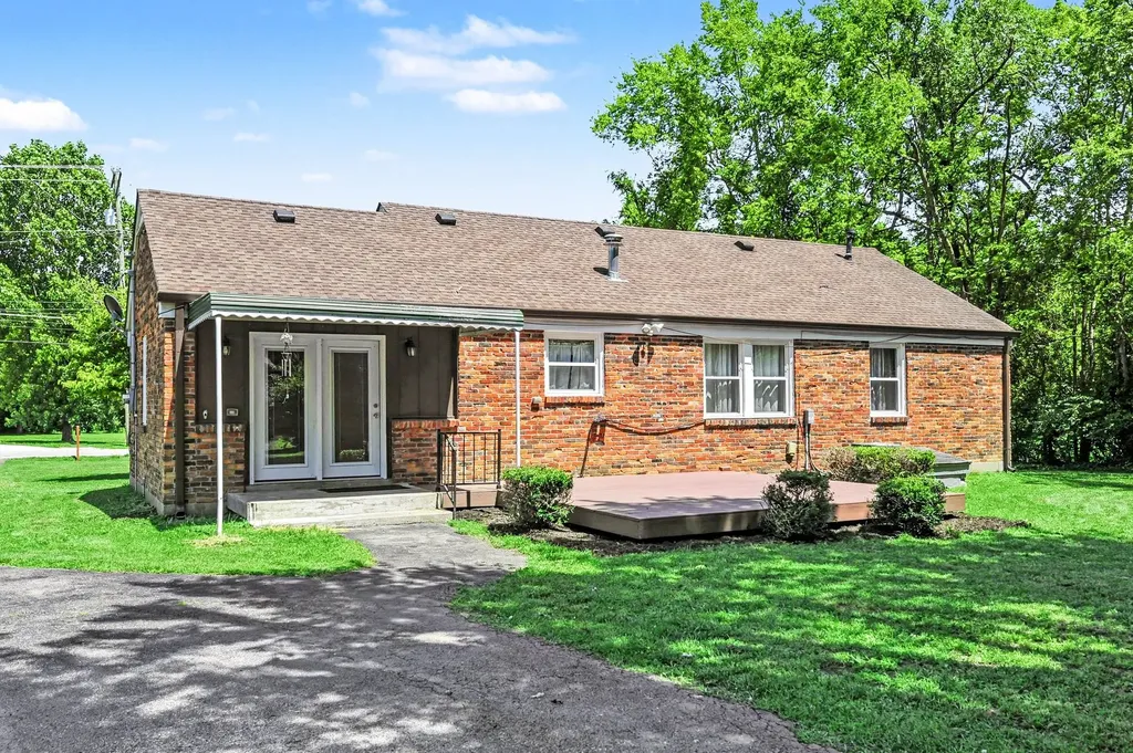 5451 Buena Vista Road Whites Creek TN 37189