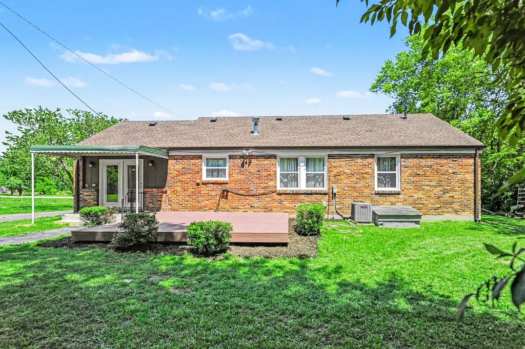 5451 Buena Vista Road Whites Creek TN 37189