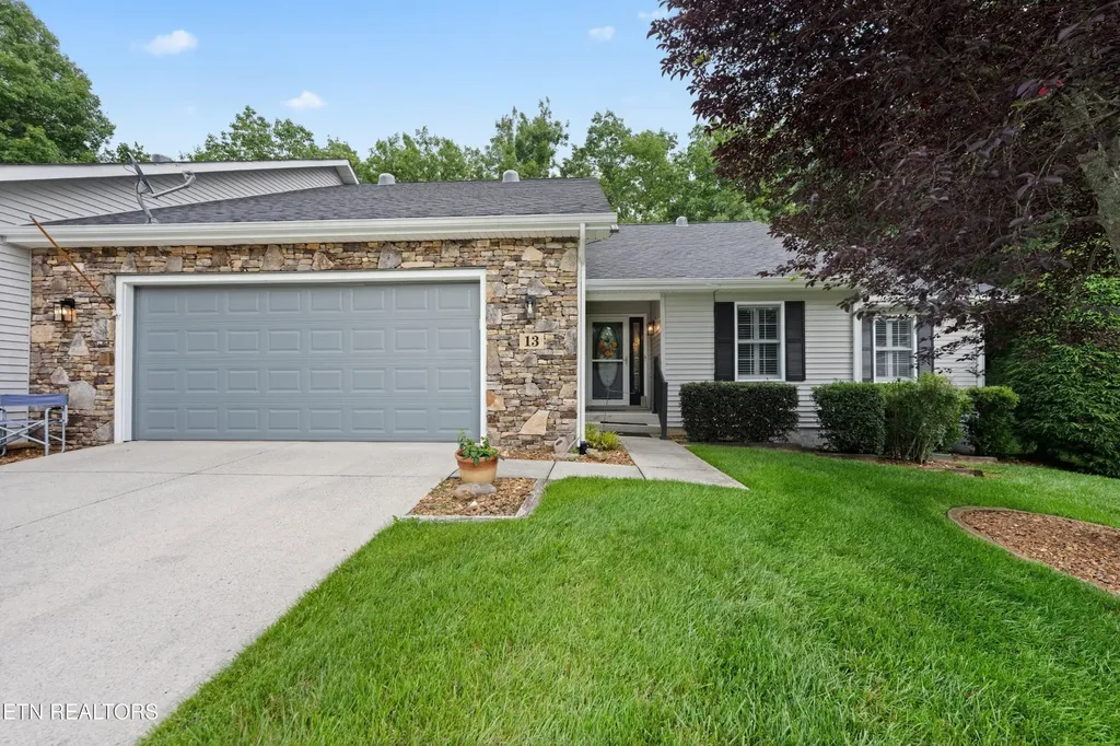 13 Kent Court Crossville TN 38558