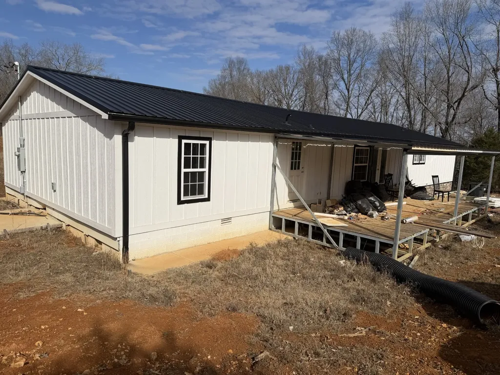 10831 Missionary Ridge Road Bon Aqua TN 37025