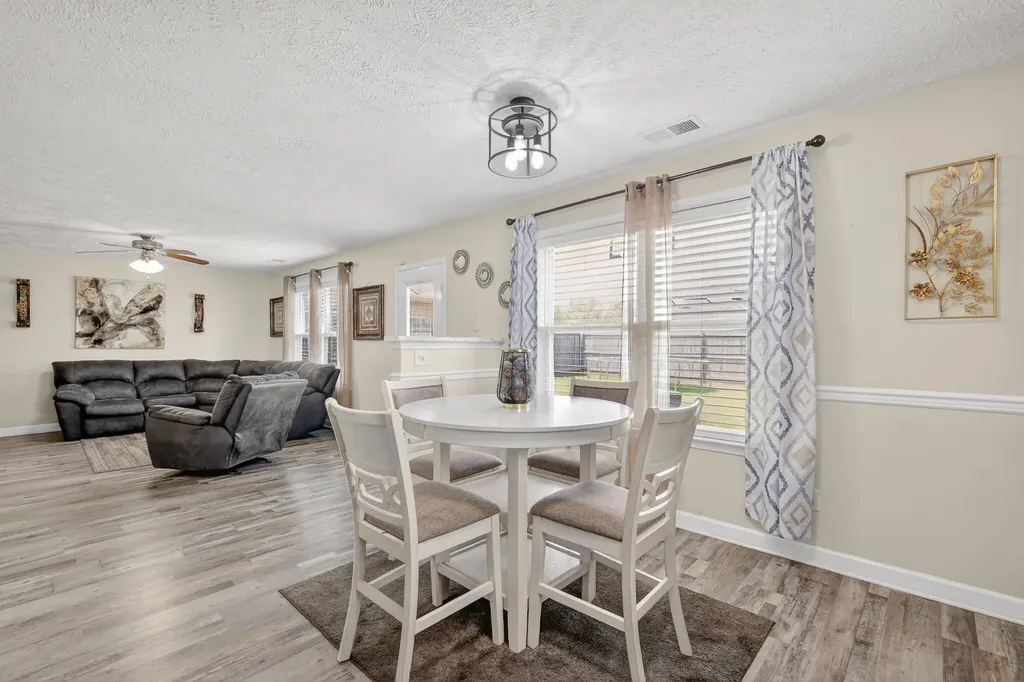 1510 Beaconcrest Circle Murfreesboro TN 37128