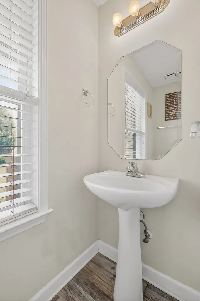 1510 Beaconcrest Circle Murfreesboro TN 37128