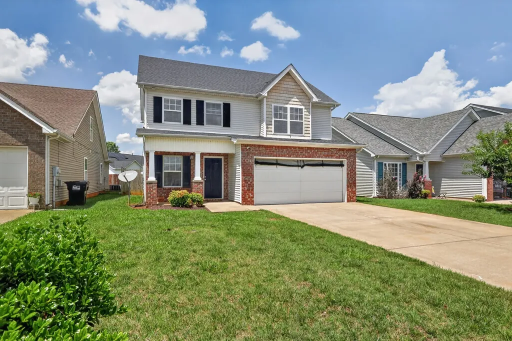 1510 Beaconcrest Circle Murfreesboro TN 37128