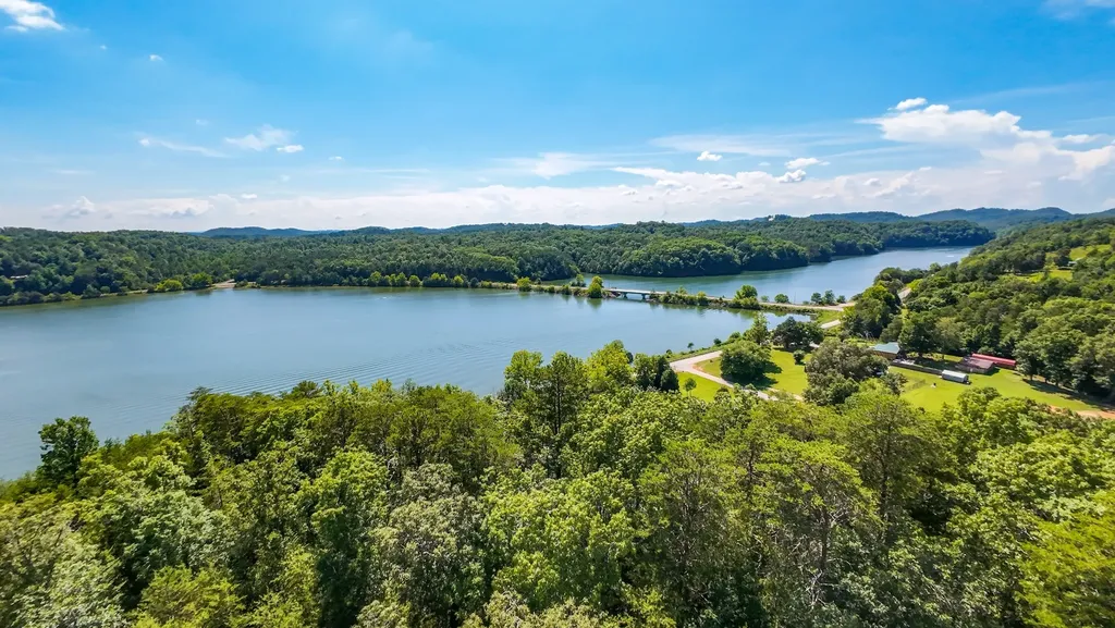151 Citico Road Vonore TN 37885