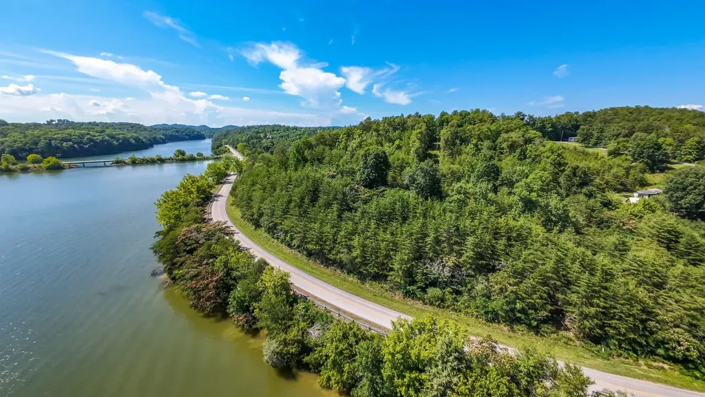 151 Citico Road Vonore TN 37885
