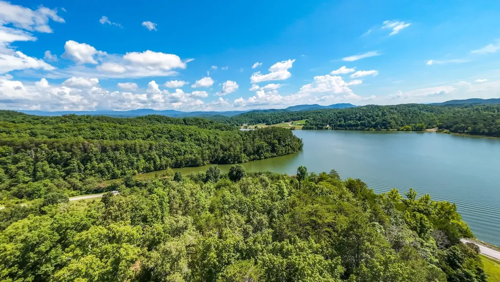 151 Citico Road Vonore TN 37885