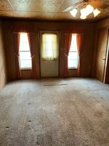 4089 Old Metal Road Palmyra TN 37142