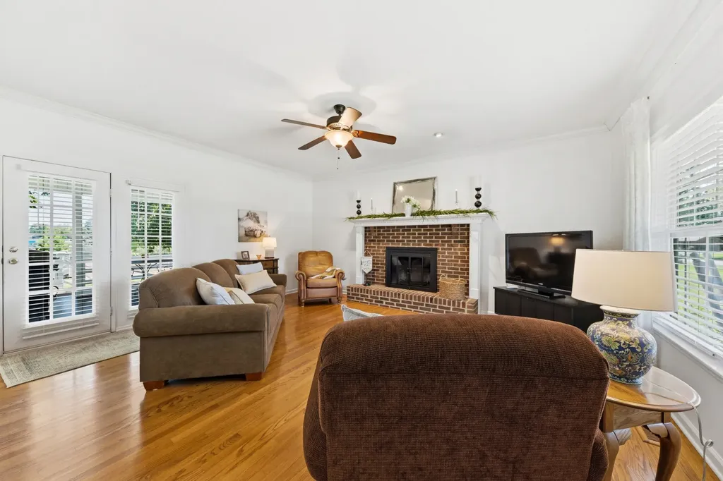 4011 Hays Drive Columbia TN 38401