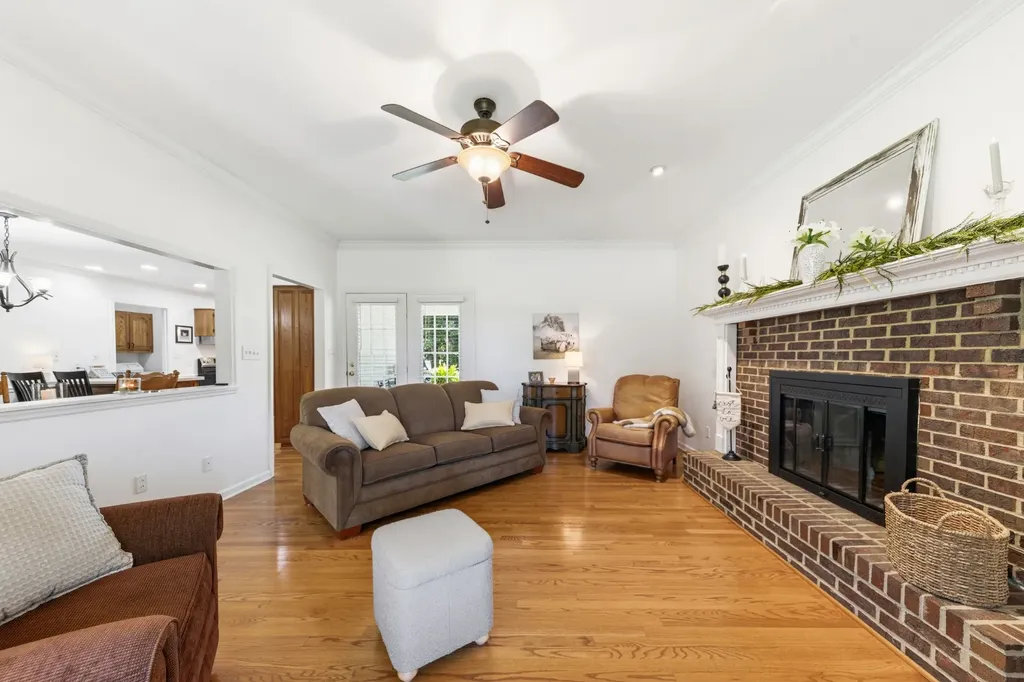4011 Hays Drive Columbia TN 38401