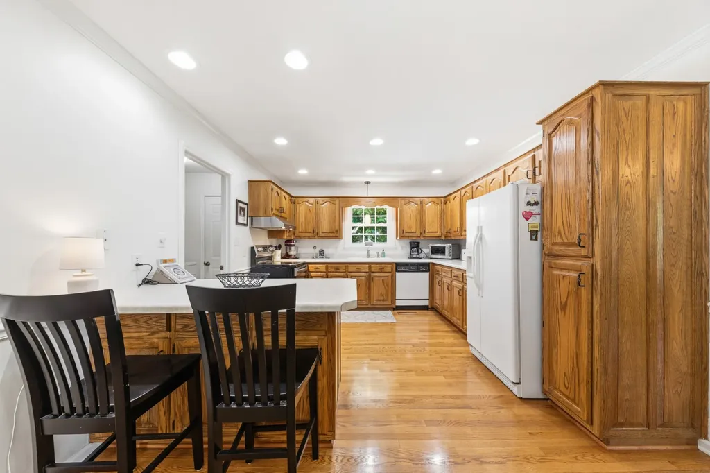4011 Hays Drive Columbia TN 38401