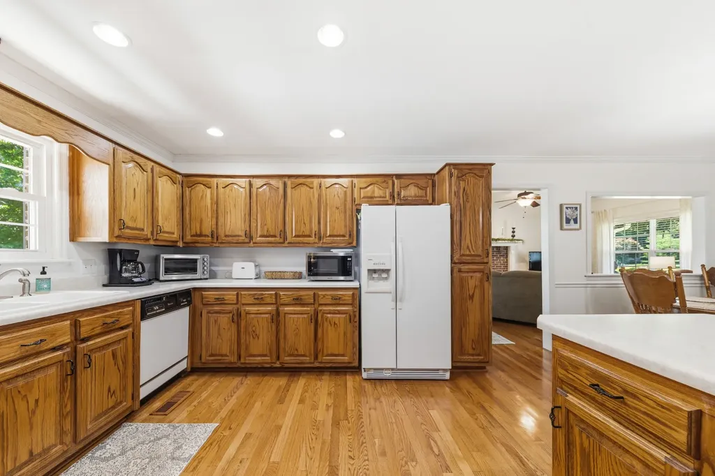 4011 Hays Drive Columbia TN 38401