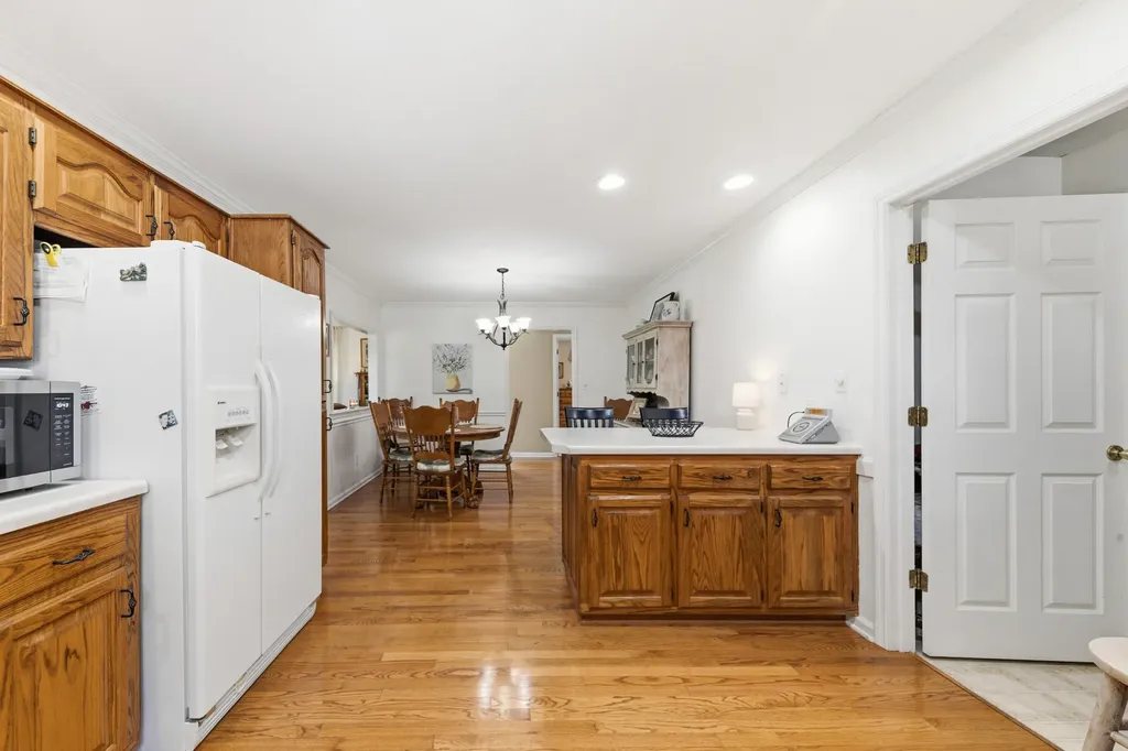4011 Hays Drive Columbia TN 38401