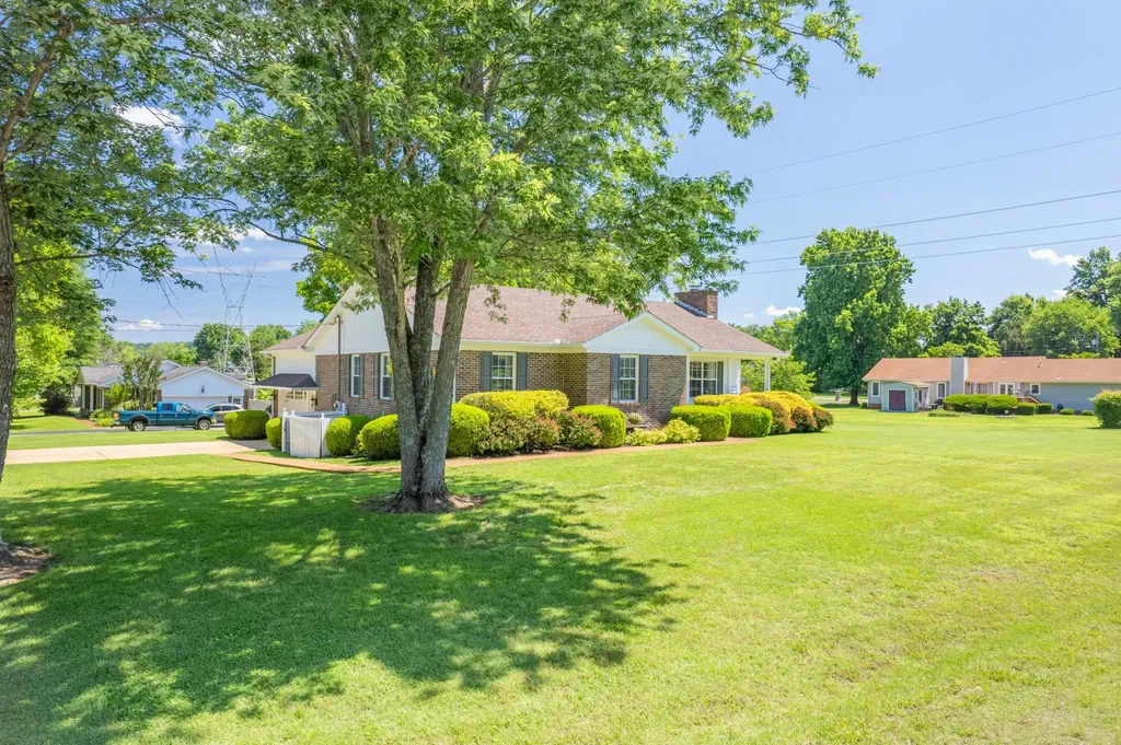 4011 Hays Drive Columbia TN 38401